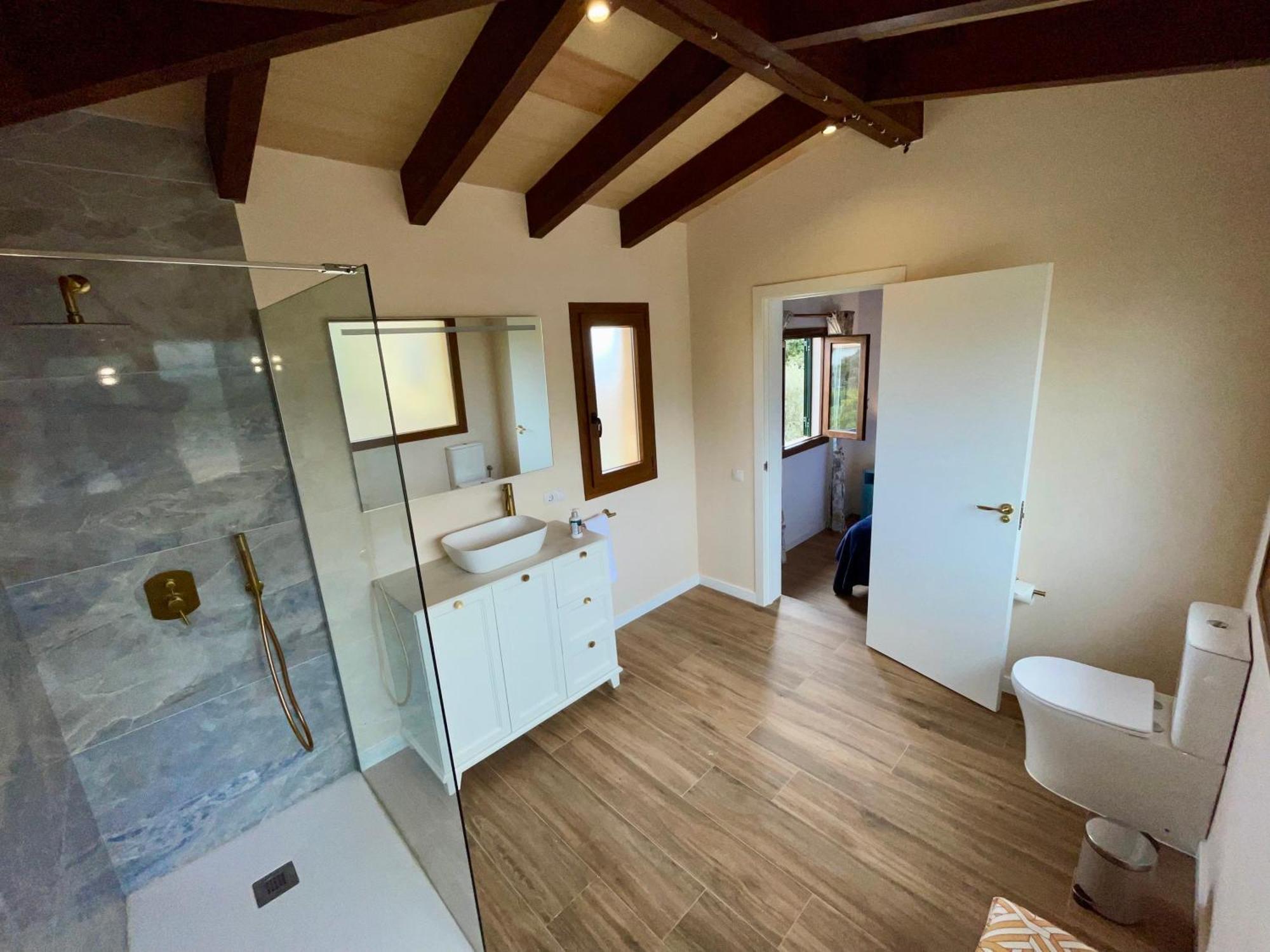 Ponton House, With Pool, Close To Palma Town, Perfect Location Holiday home